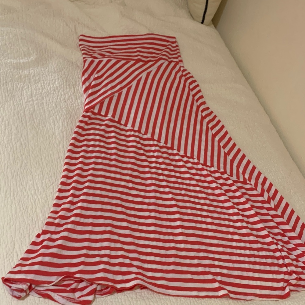 Promesa Asymmetrical Red and White Striped Skirt
